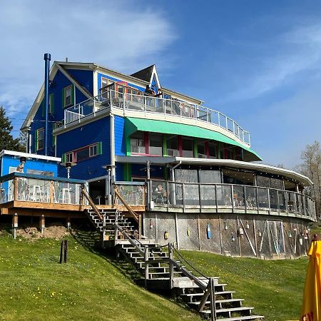 The Tuna Blue Inn Hubbards Exteriör bild